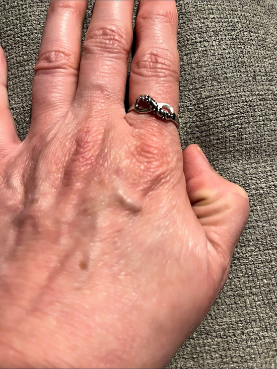 Jewelry - Silver-Tone Ring